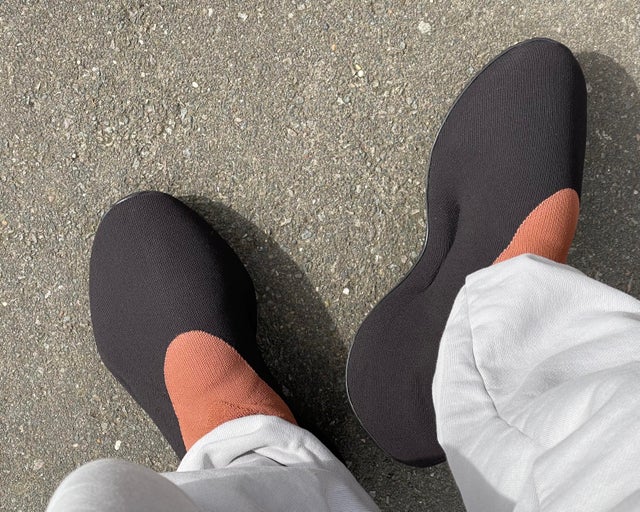 adidas Yeezy Knit RNR Stone Carbon
