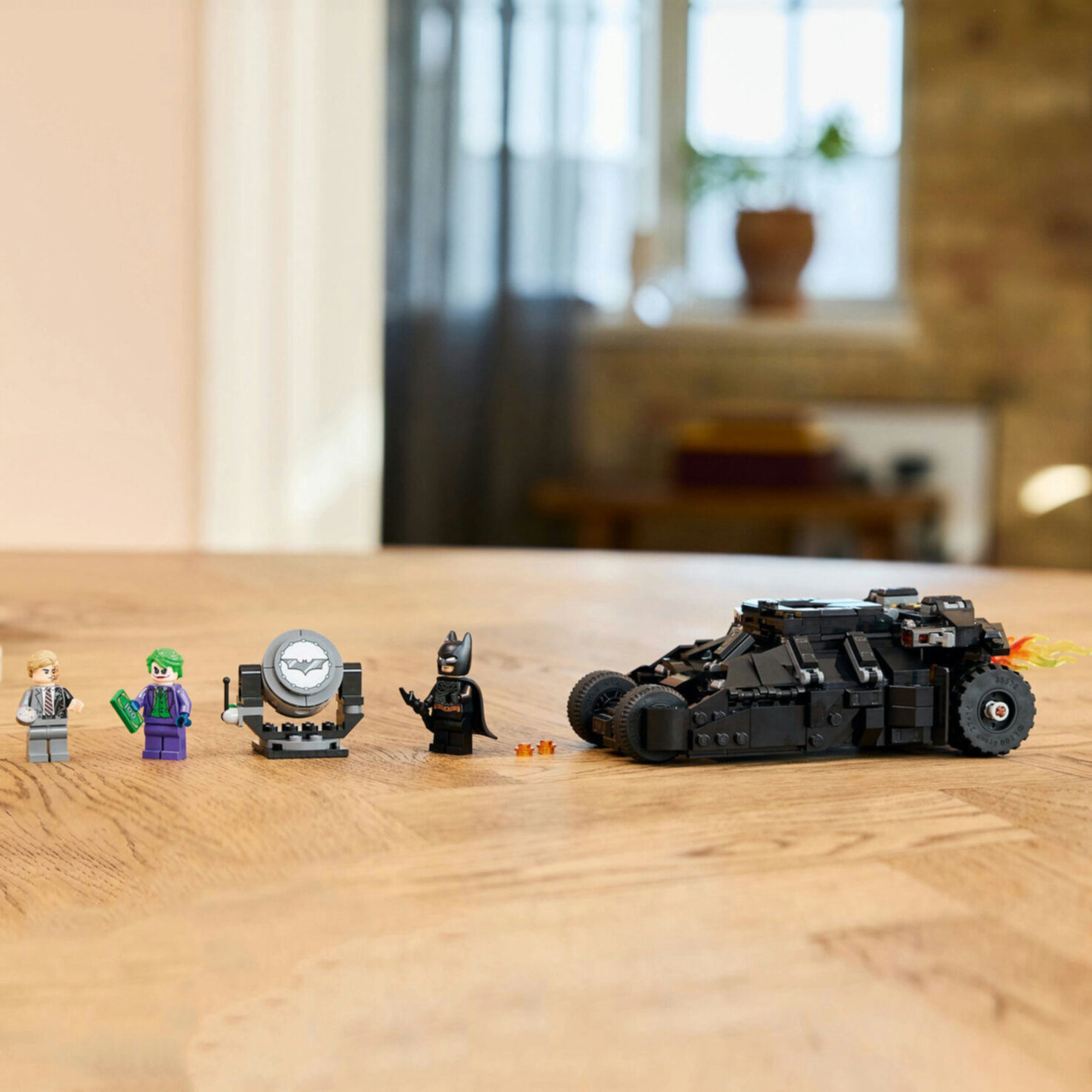 LEGO® DC Universe Super Heroes 76303 Batman Tumbler vs. Two-Face & The Joker ab 8 Jahren