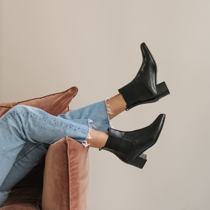 Bottines à talons  en cuir vieilli noir