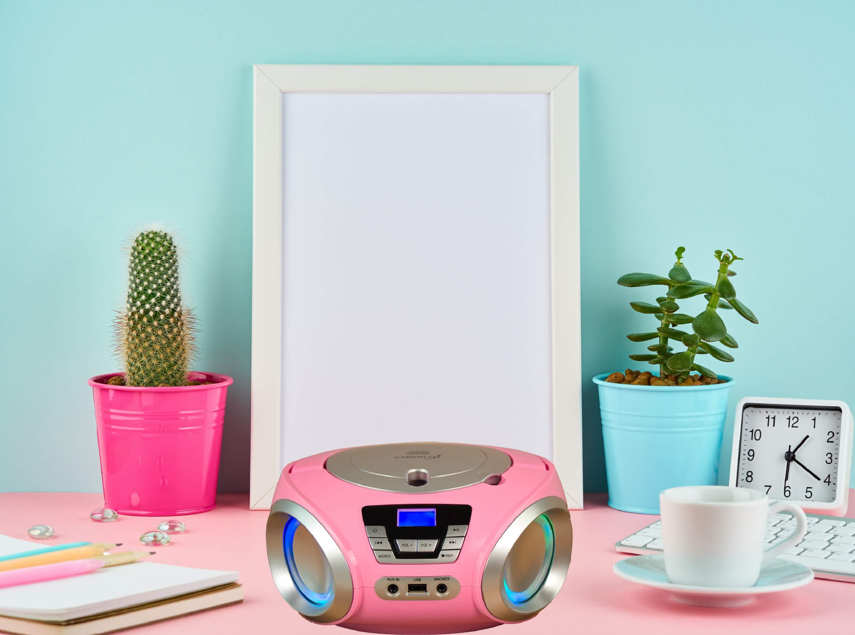 Cyberlux CD-Player mit LED-Beleuchtung CD/MP3 USB Kinder Radio pink