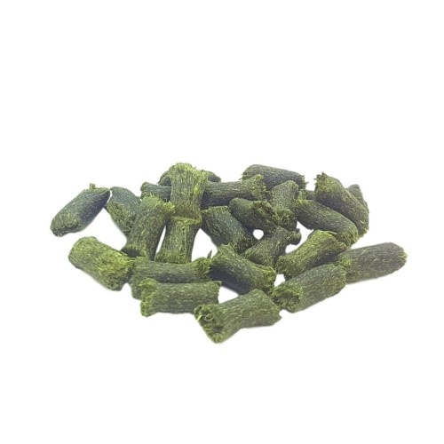 Petiscos aromáticos com ervas para coelhos, sabor natural.