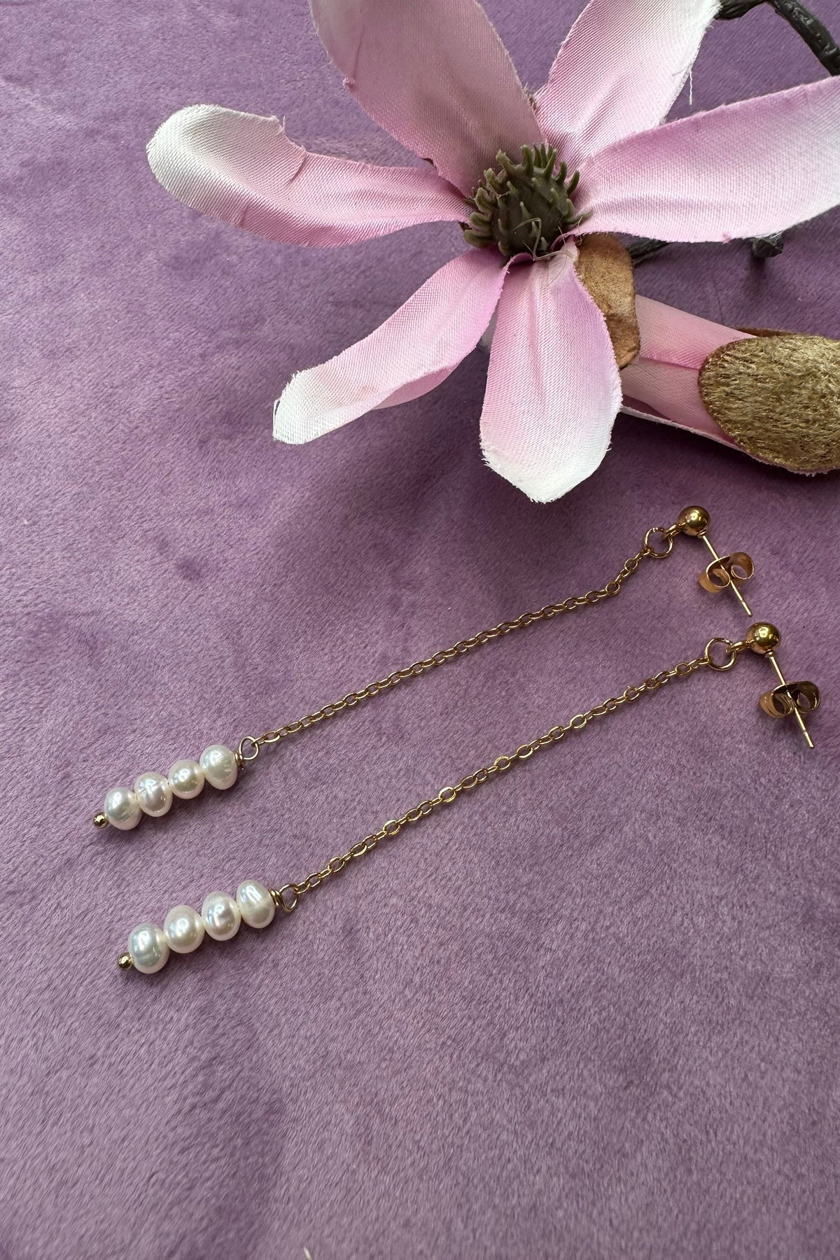 Mellow Moon Brass Earring With Freshwater Pearl