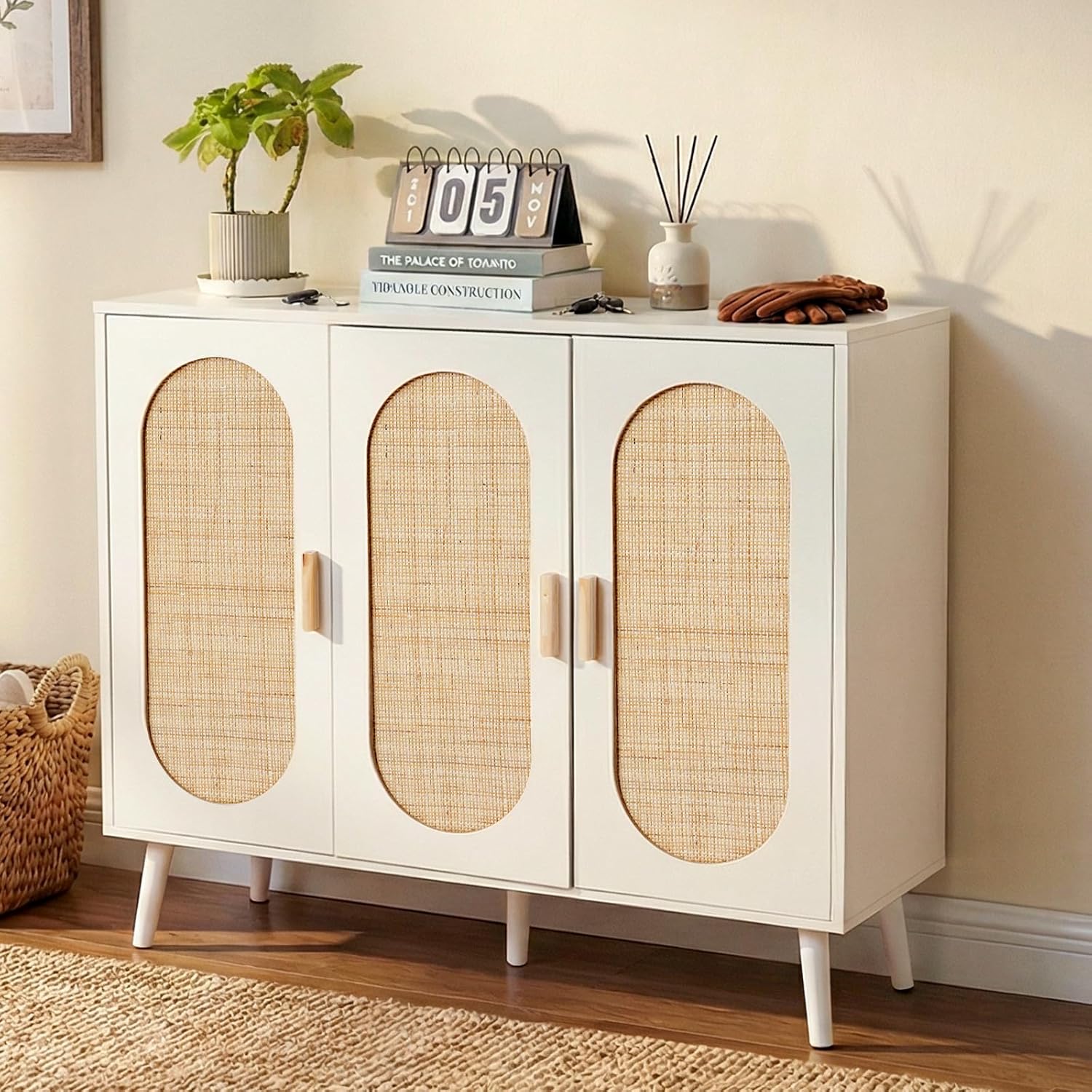 HOKEEPER Schuhschrank aus Holz, Schmaler Doppeltür (87x40x100cm),Shoe Cabinet, Schuhkipper für bis zu 24 Paar Schuhe, Schuhkommode mit Metallbeinen, Weiß & Braun, Flurschrank Schmal
