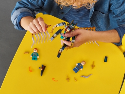 LEGO Eternals' luchtaanval (76145)