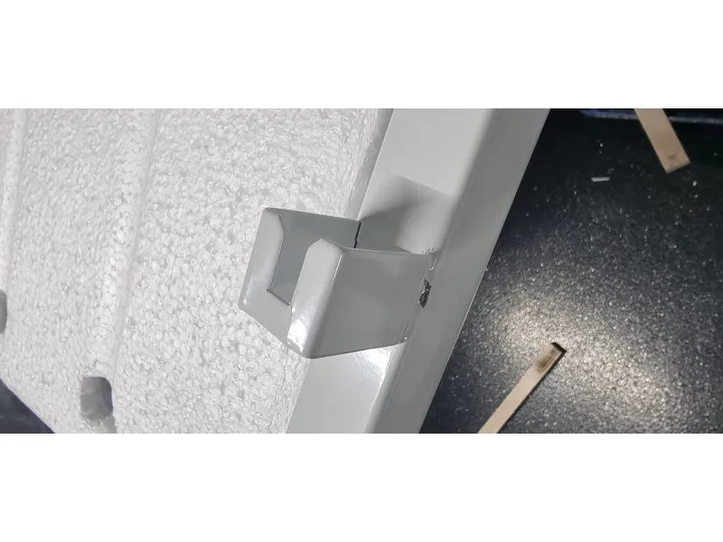 [OUTLET] - TVS Vino 4 hvid - Håndklæderadiator 1400 x 350 CC 320 mm