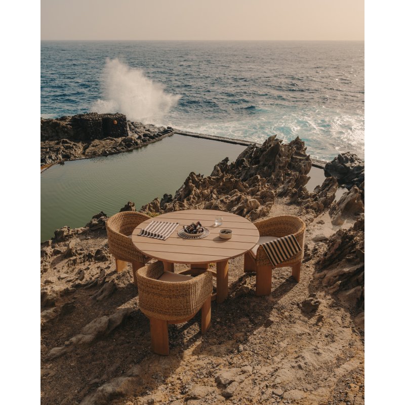 Chaise Xoriguer en rotin synthétique et bois d’eucalyptus