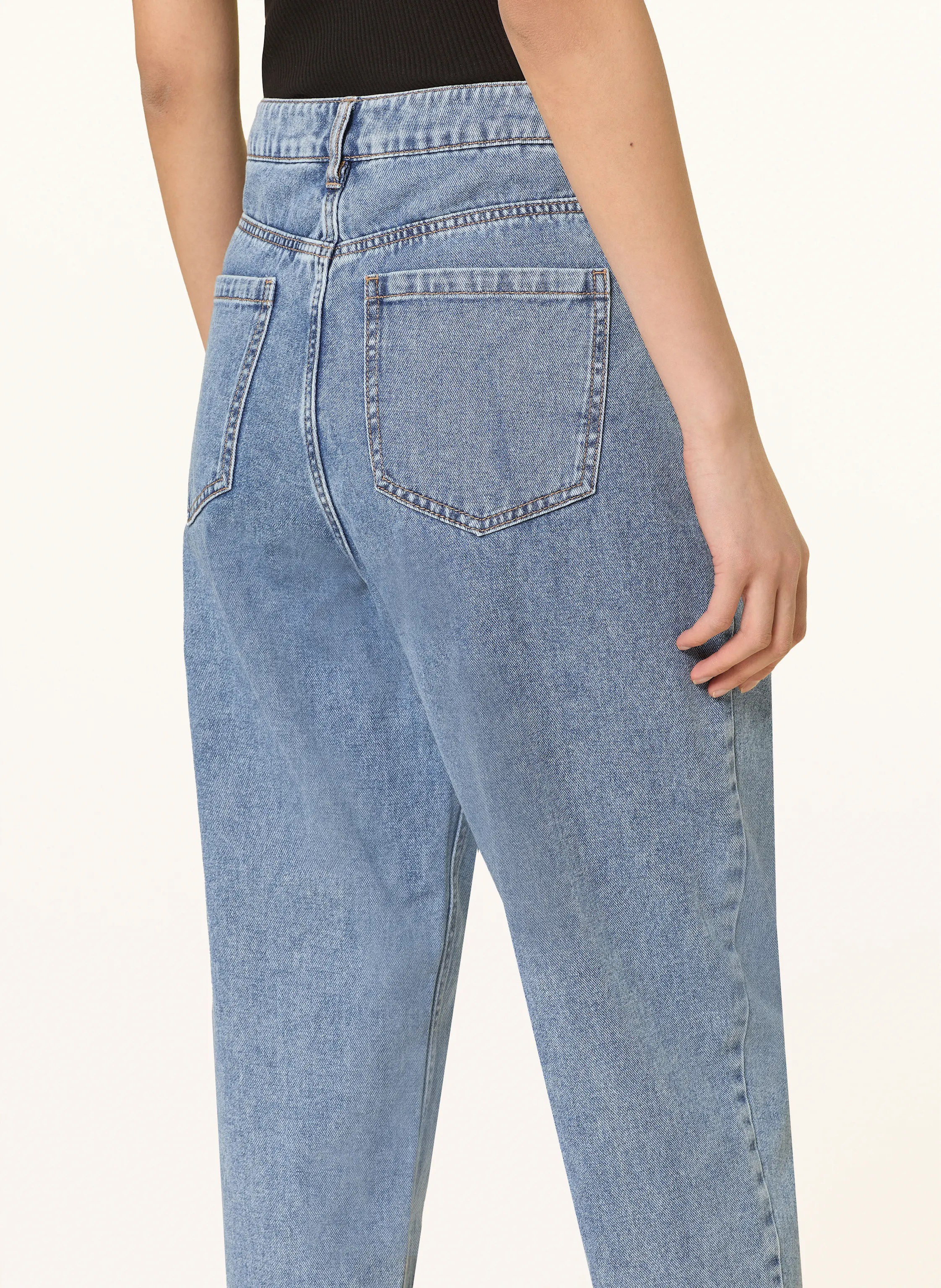 COPENHAGEN MUSE Mom Jeans CMJEYCE
