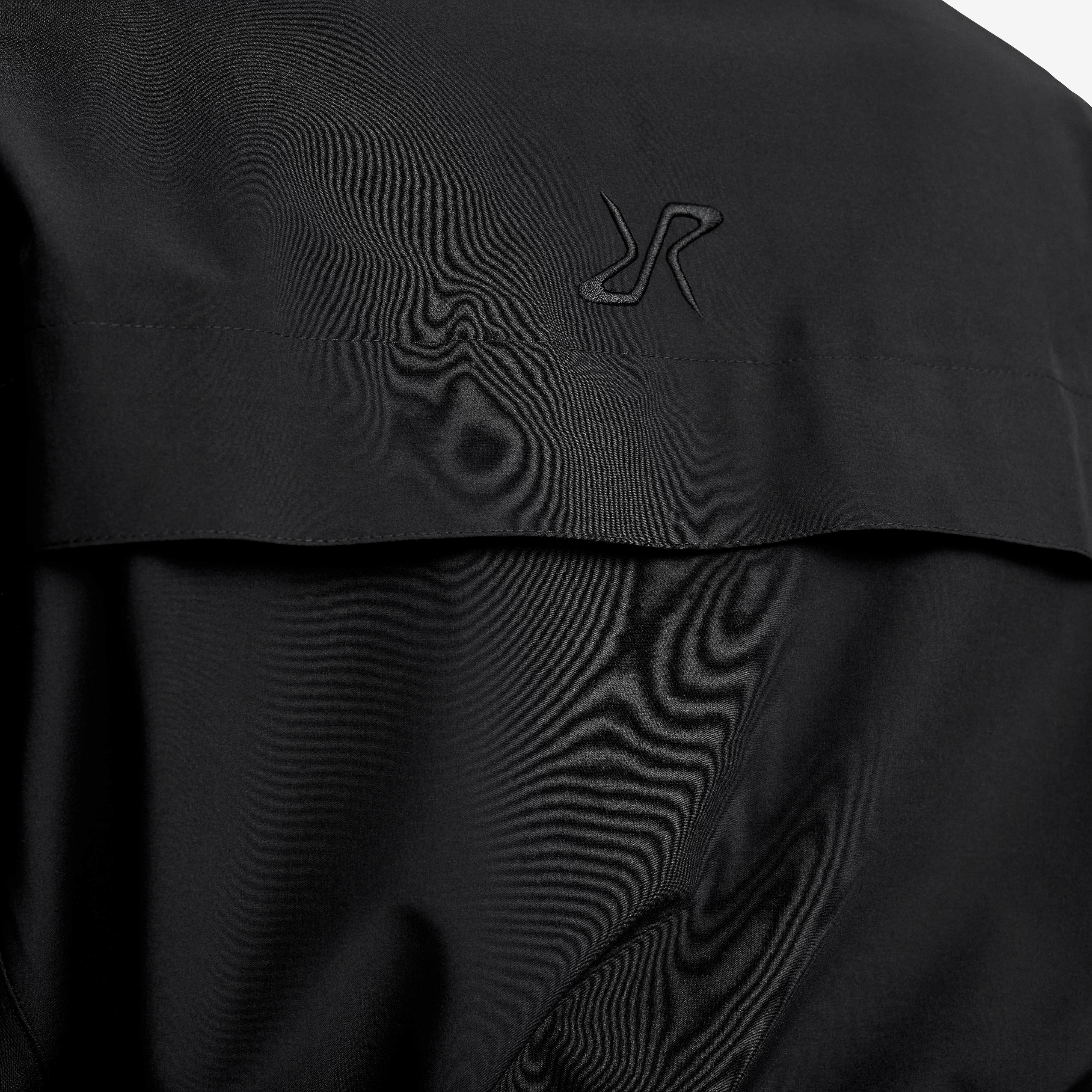 Nevis 2L Parka Dame Black