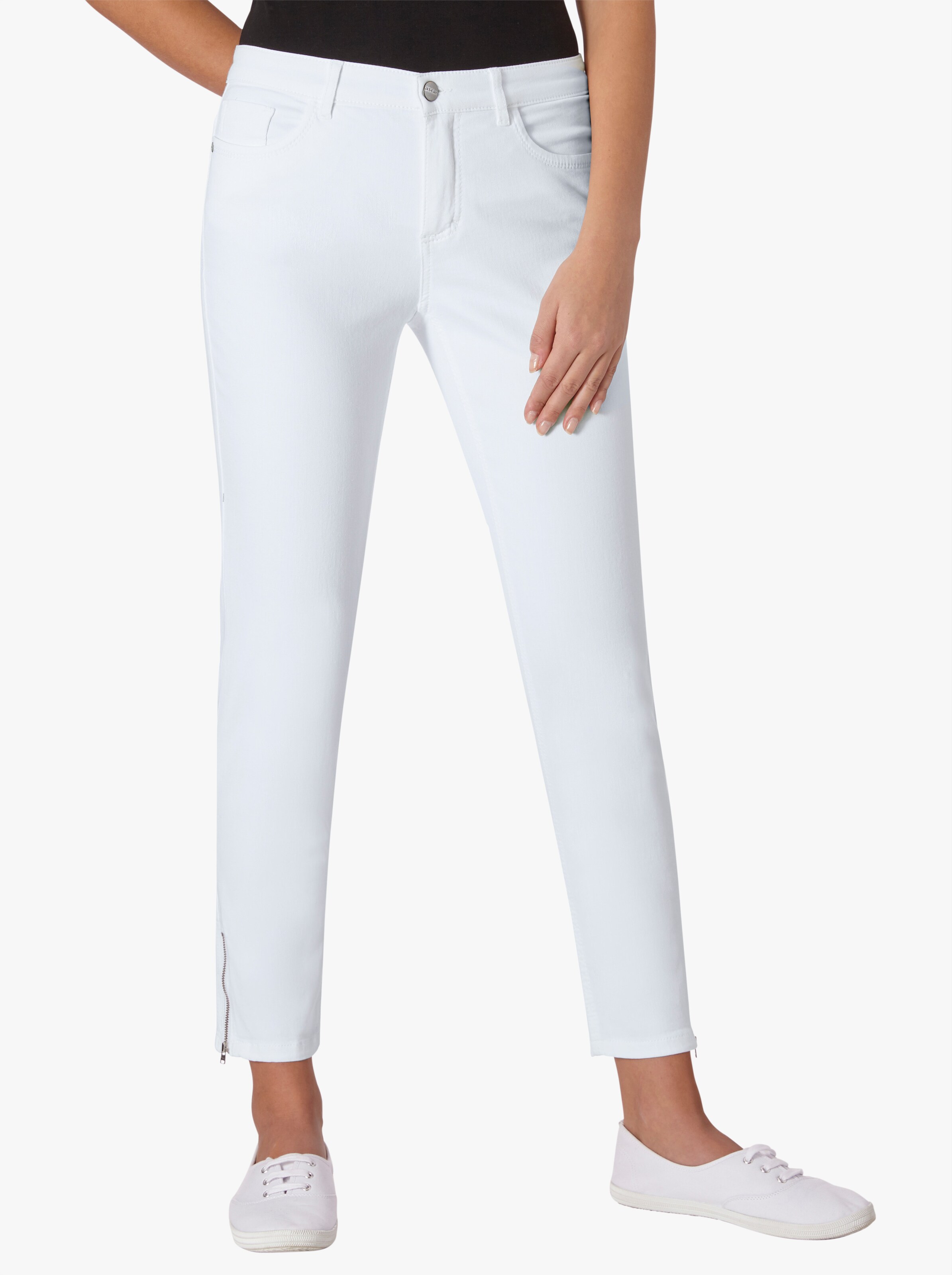 Stretch-Jeans mit Bauch-weg-Effekt