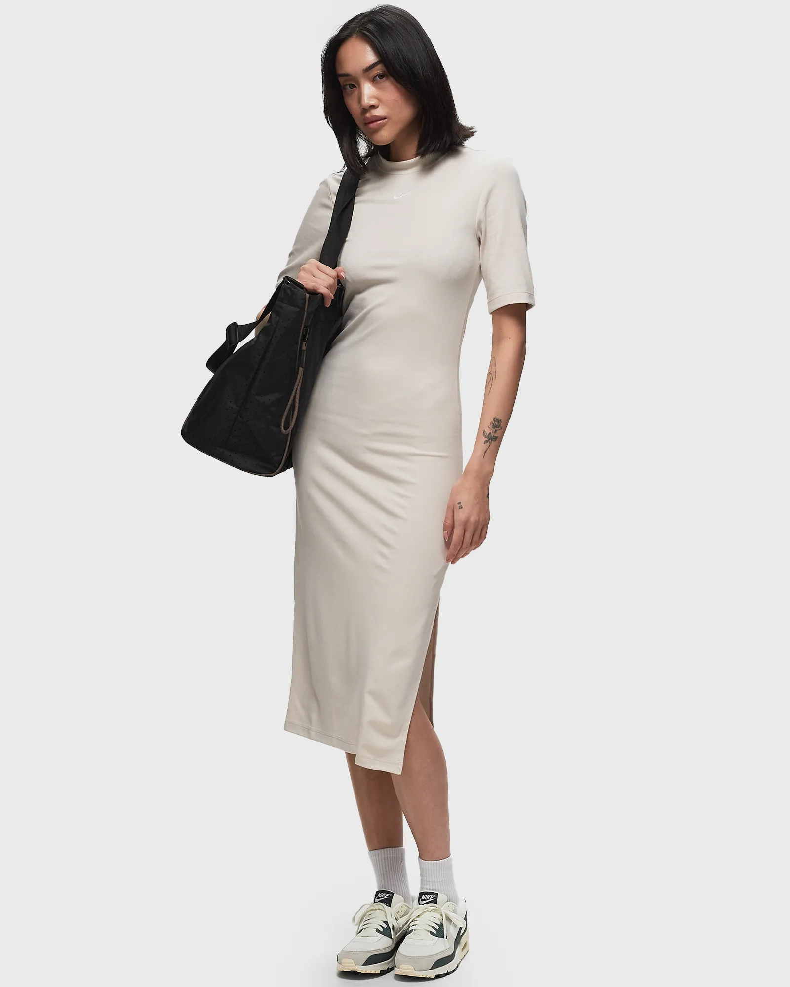Nike WMNS Nike Sportswear Essential Tight Midi Dress
