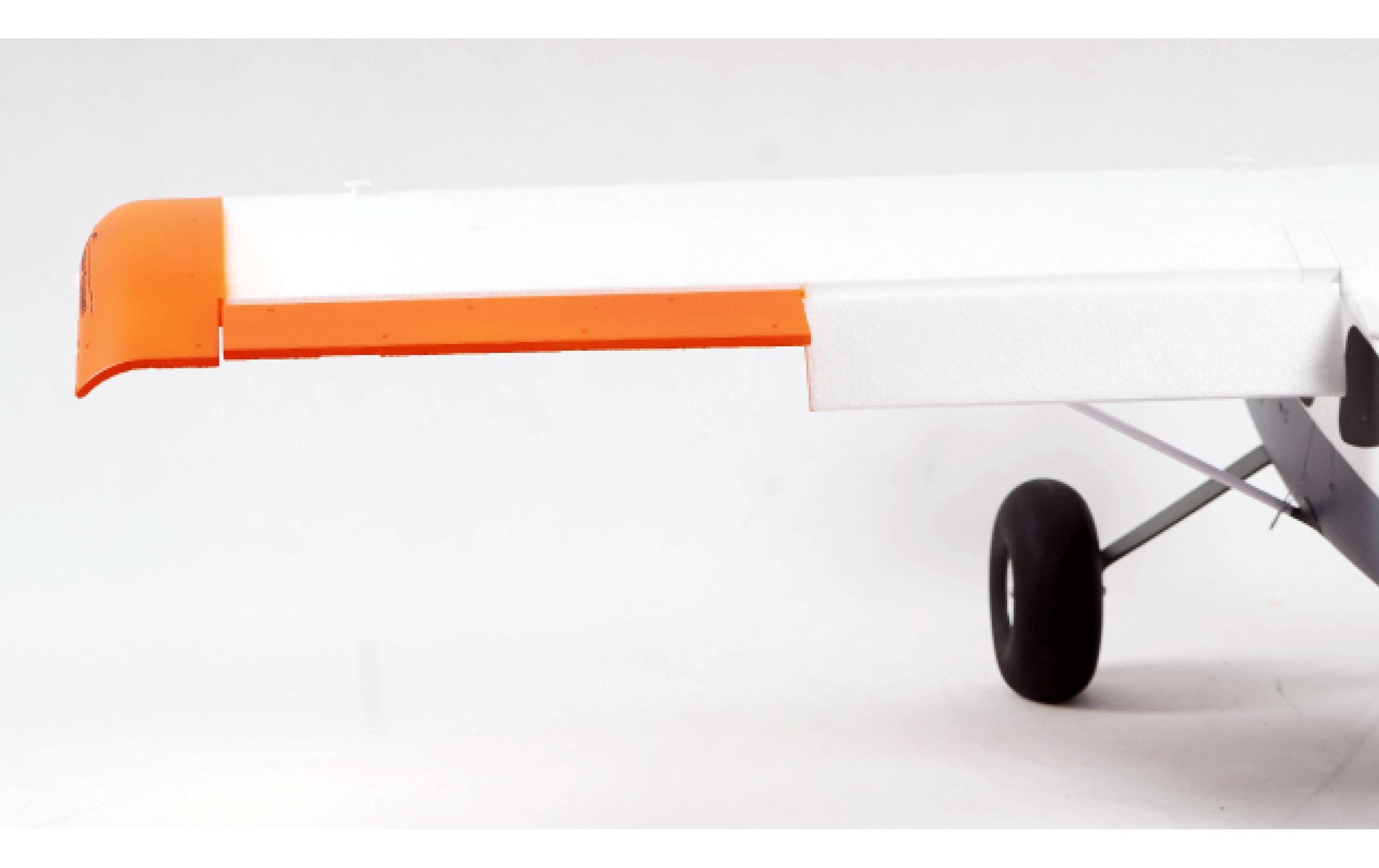 Motorflugzeug Tasman 1500 mm STOL Trainer PNP<br>AMXPlanes Tasman Trainer Modell mit Buschräder