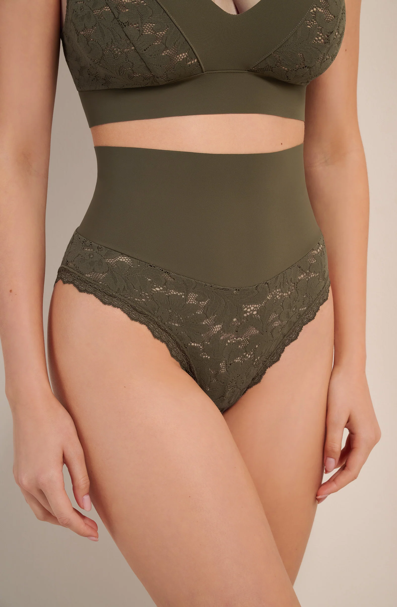 ceane Culotte taille haute gainante lichen Lichen