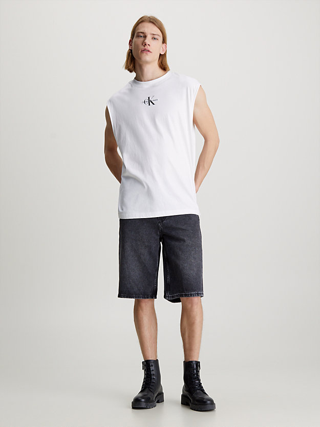 Shorts jeans folgados estilo anos 90