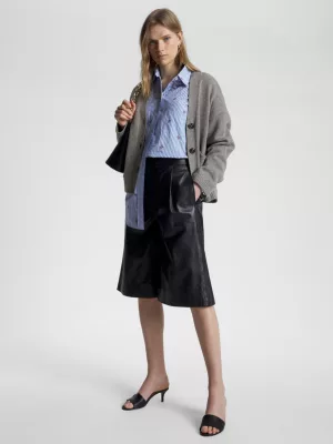 Cardigã oversized com decote em V
