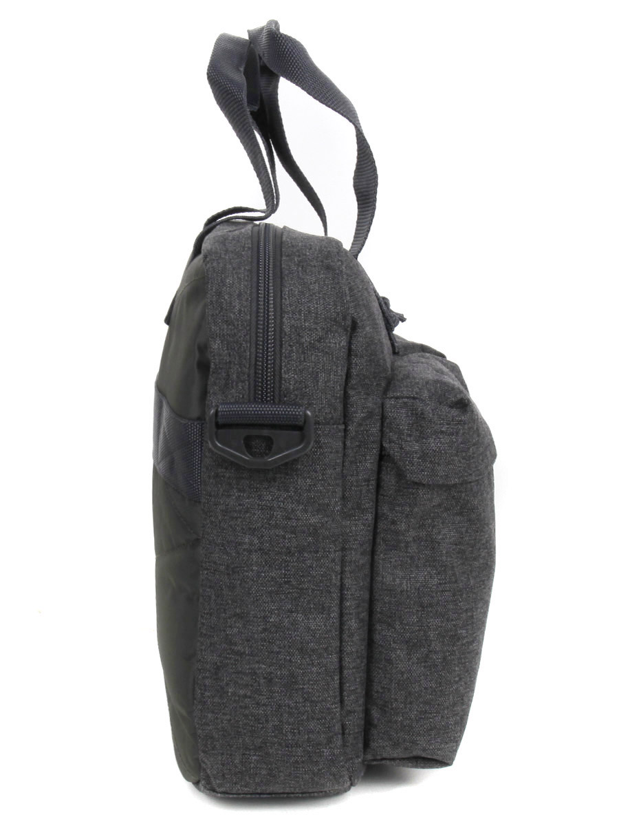 Sac ordinateur Eastpak Tomsin 15 pouces