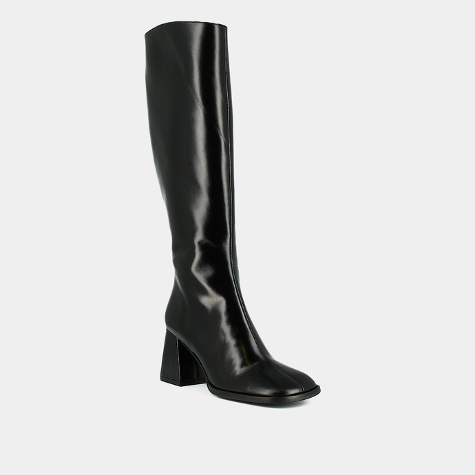 Bottes à bouts carrés et talons épais  en cuir noir