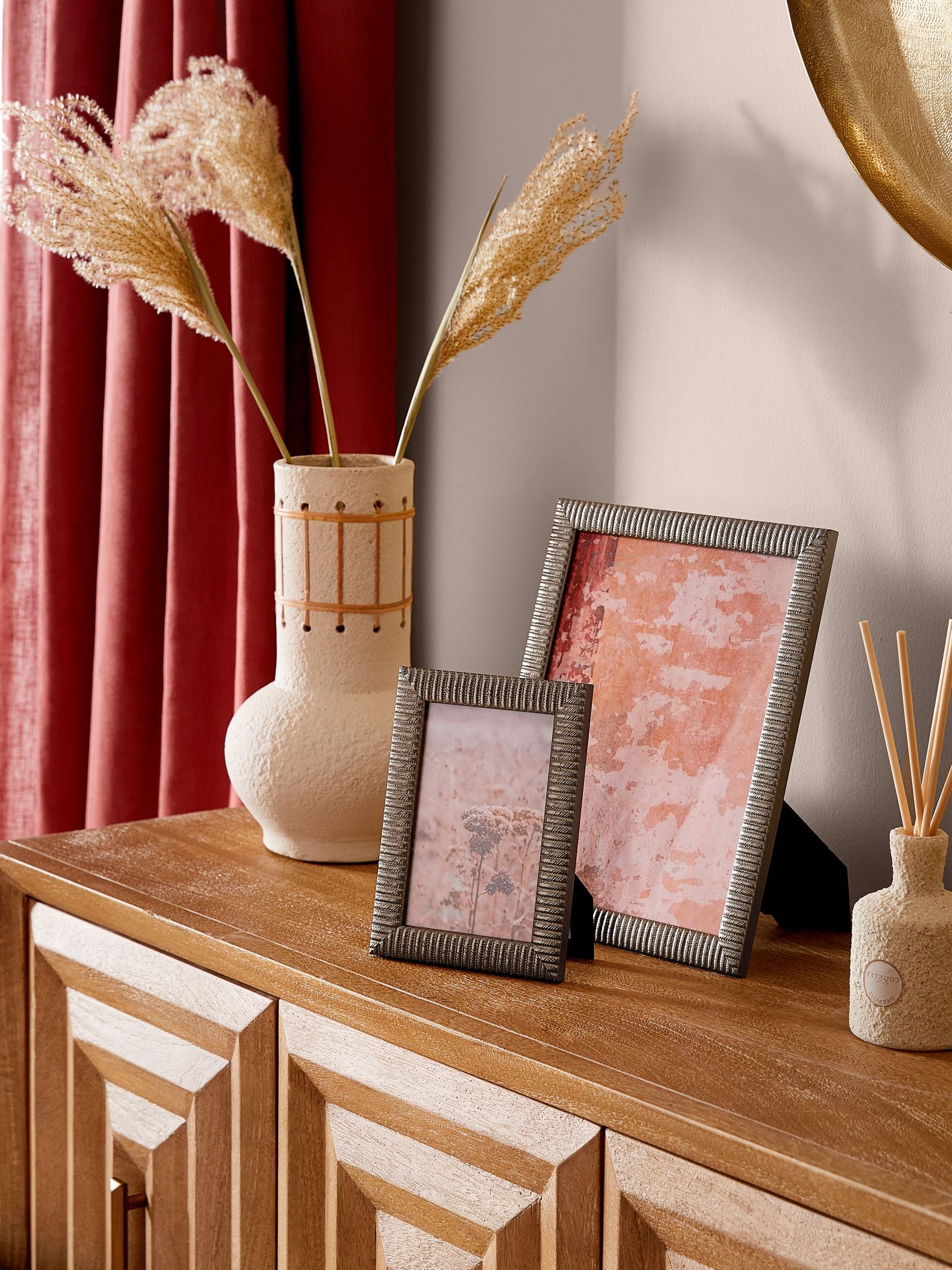 Set van 2 fotolijsten met textuur
