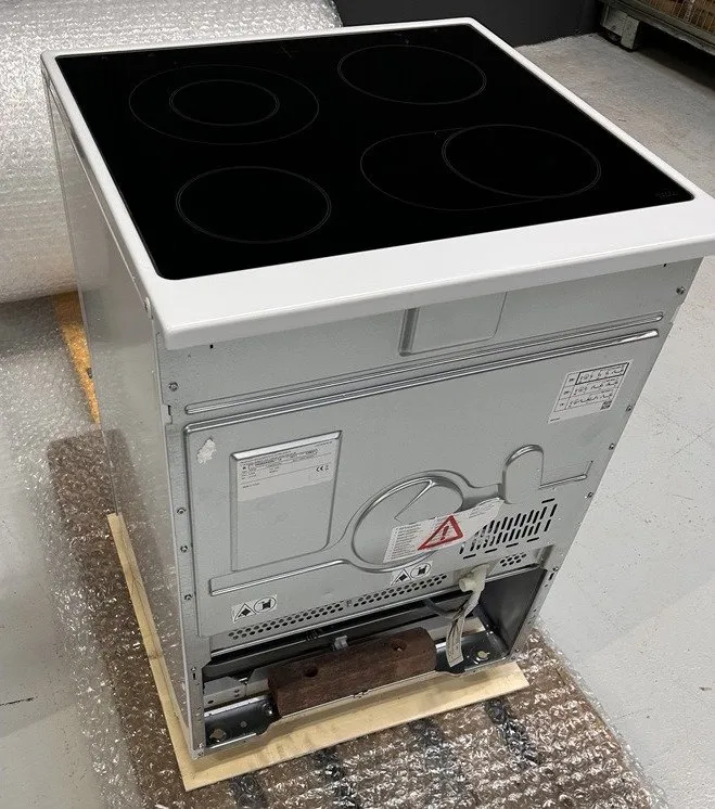 [OUTLET] - Siemens iQ500 HK9S5A220U - Komfur - fritstående - bredde: 60 cm - dybde: 60 cm - højde: 90 cm - med selv-rengøring - hvid
