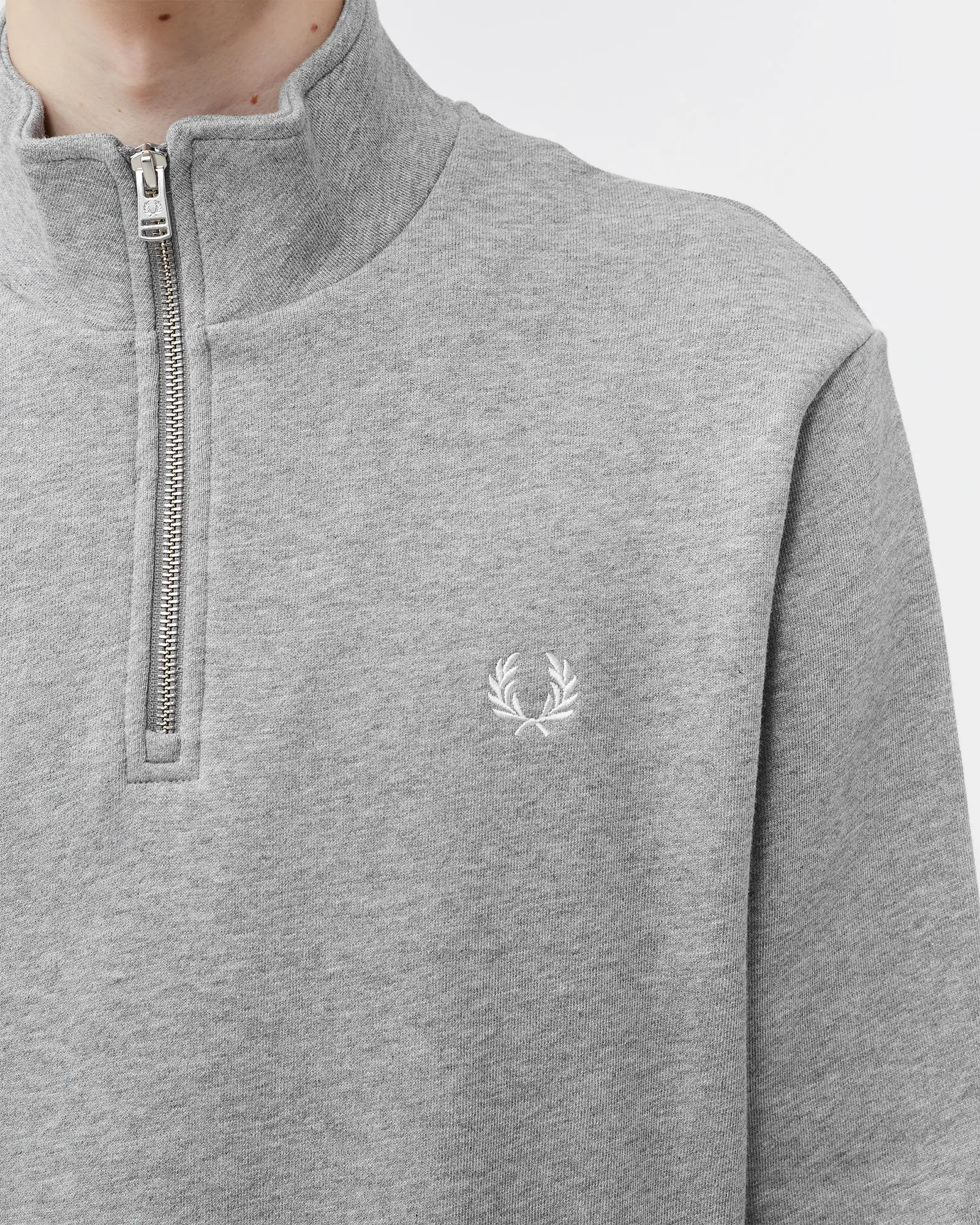 Fred Perry HALF ZIP SWEATSHIRT
