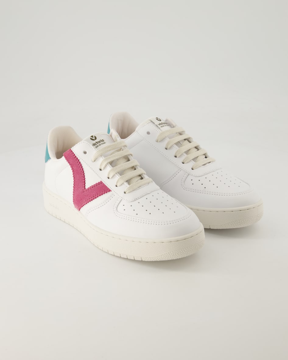 Victoria Madrid Sneaker in Weiß