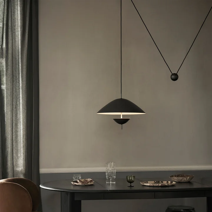 Ferm Living - Lod Pendelleuchte, blackened iron