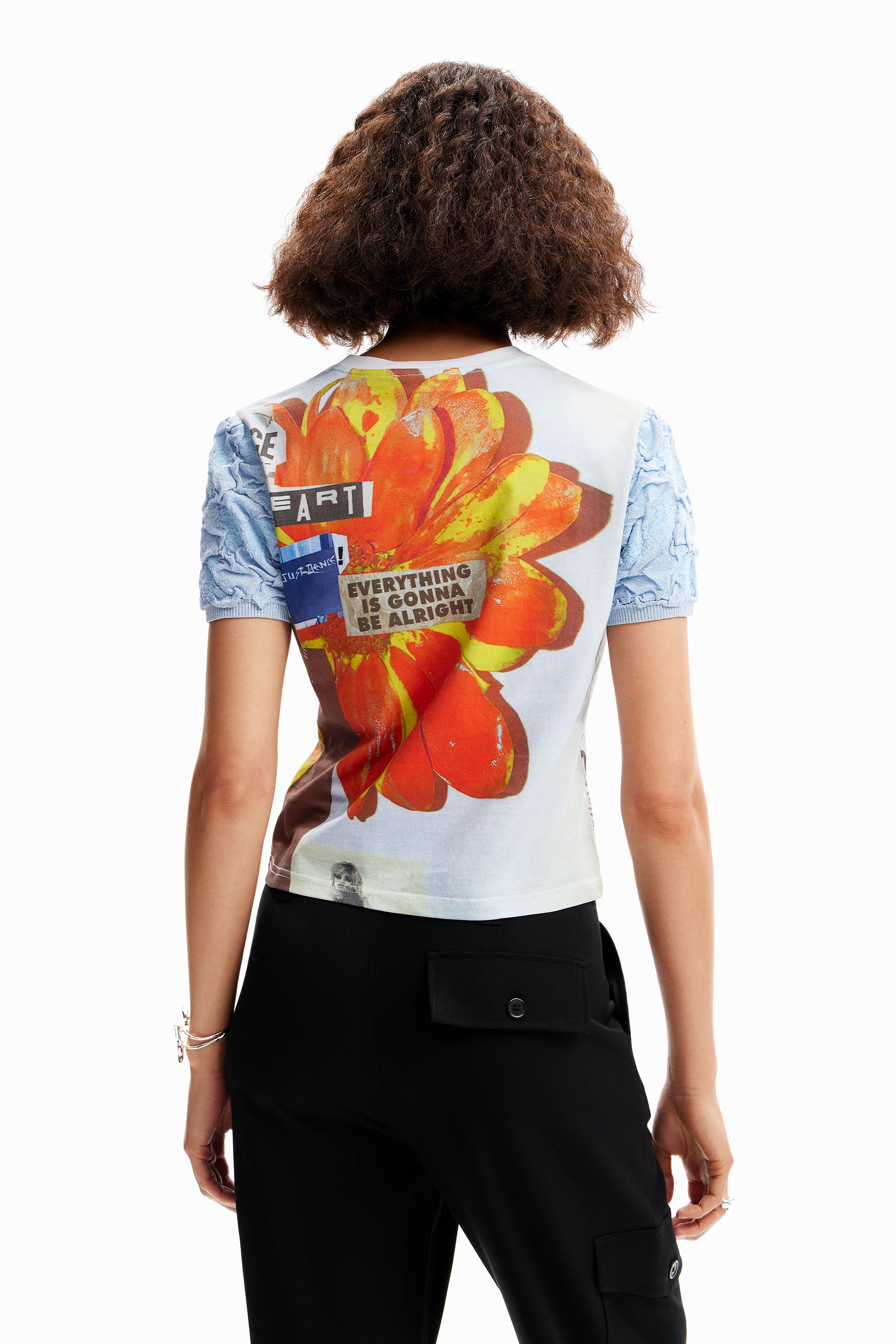 T-shirt texturé journal