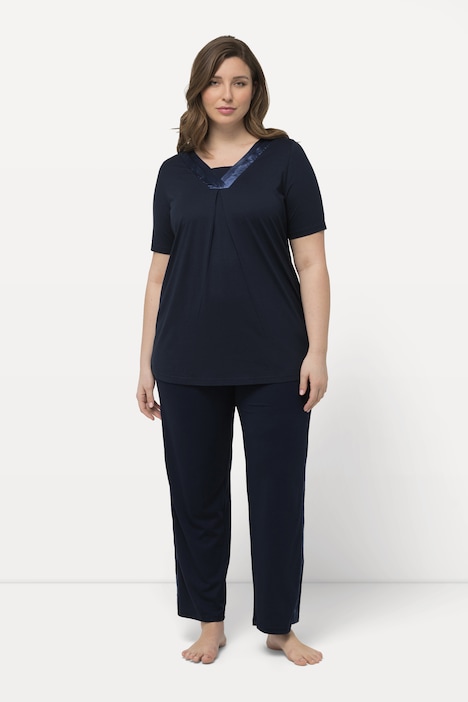 Pyjama, Satindetails, V-Ausschnitt, Halbarm