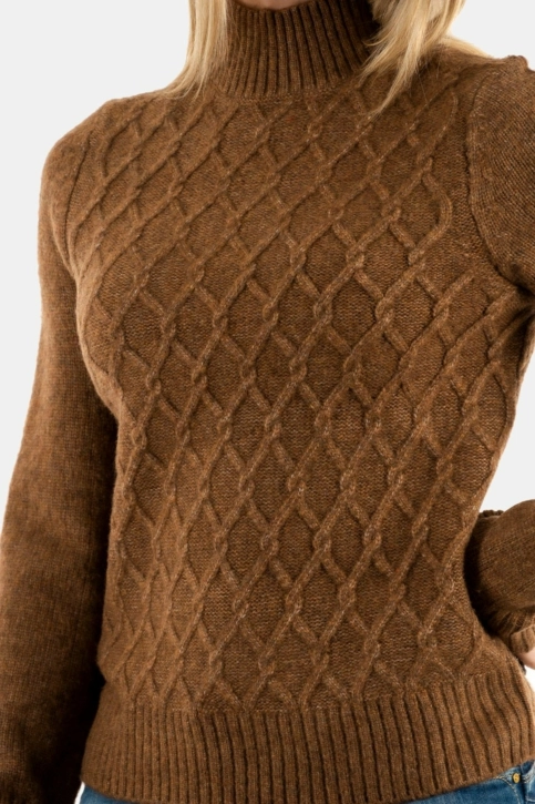pull hiver only macadamia marron