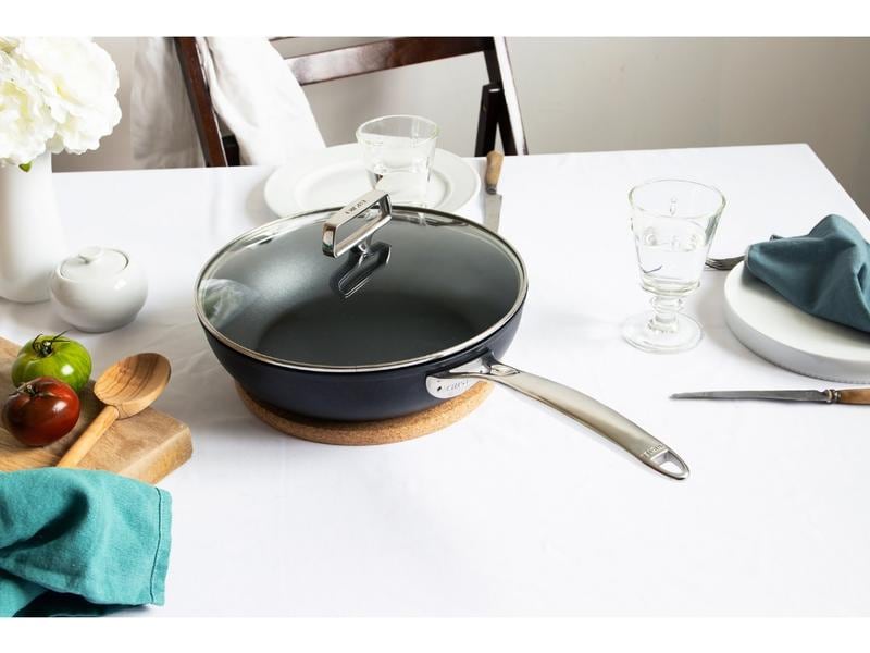 Cristel Sauteuse Castel'Pro 28 cm, Antihaft Schwenkpfanne aus Aluminium