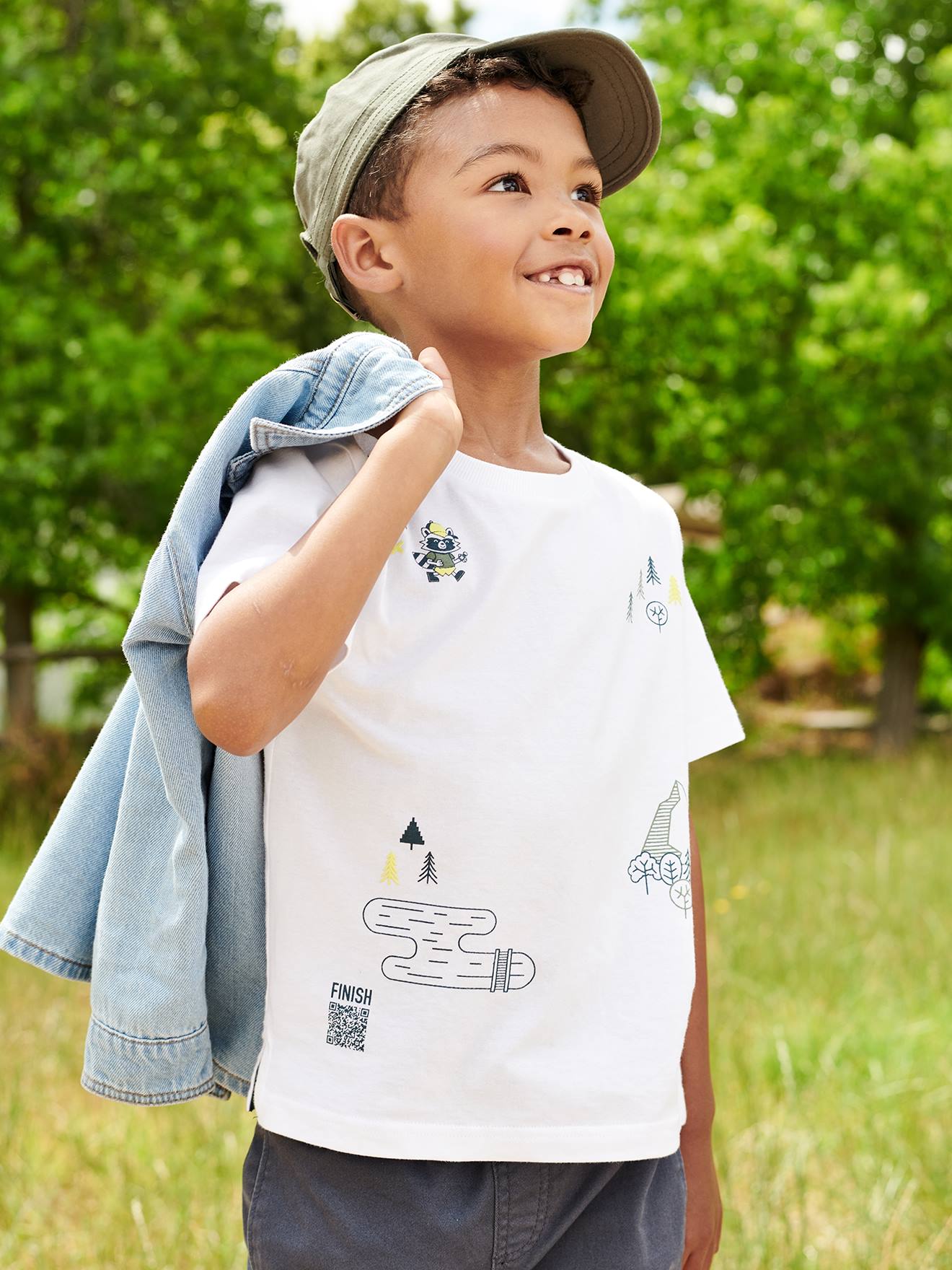 Camiseta divertida e interativa de 