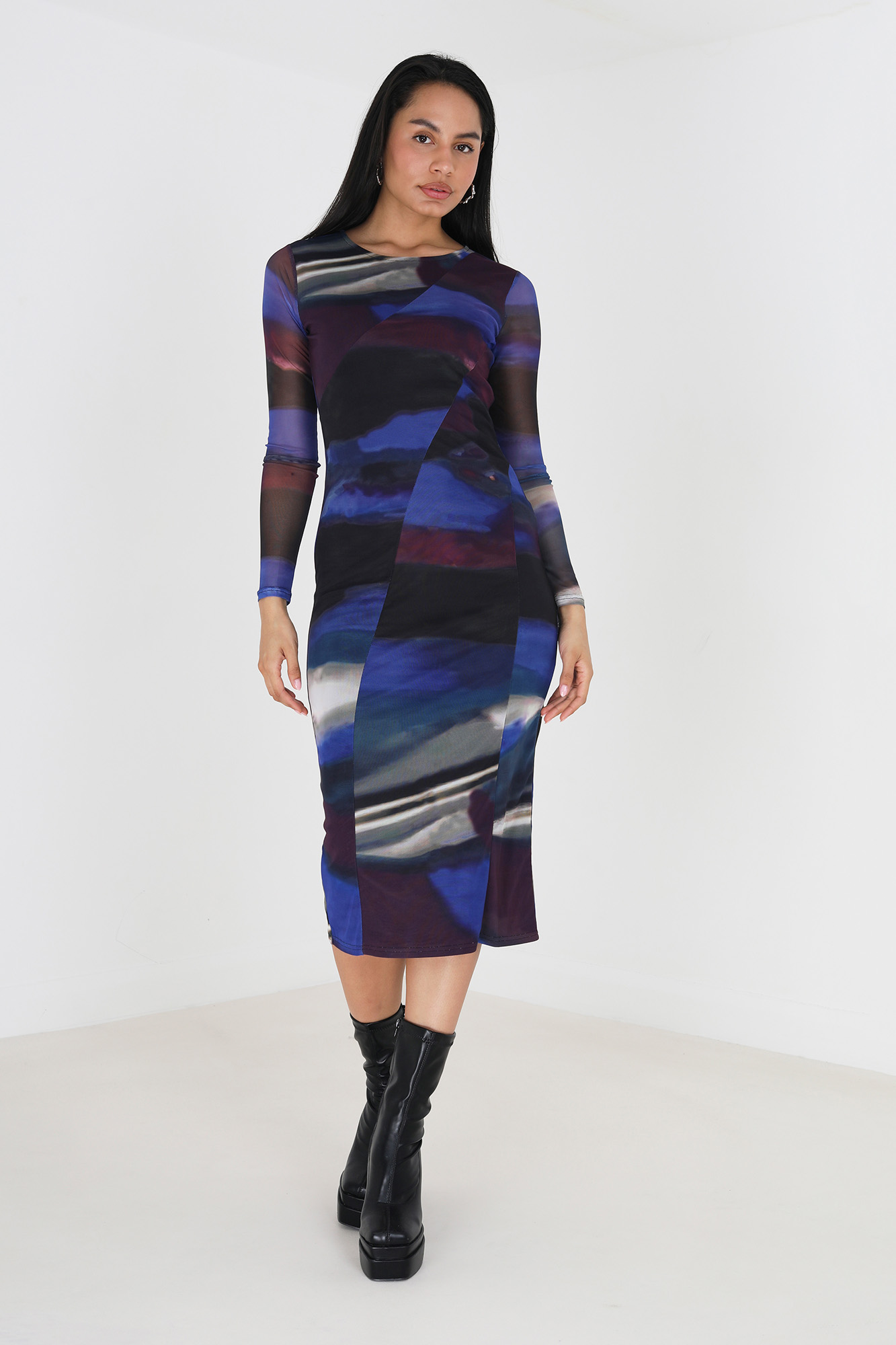 Vestido de malha com mangas compridas