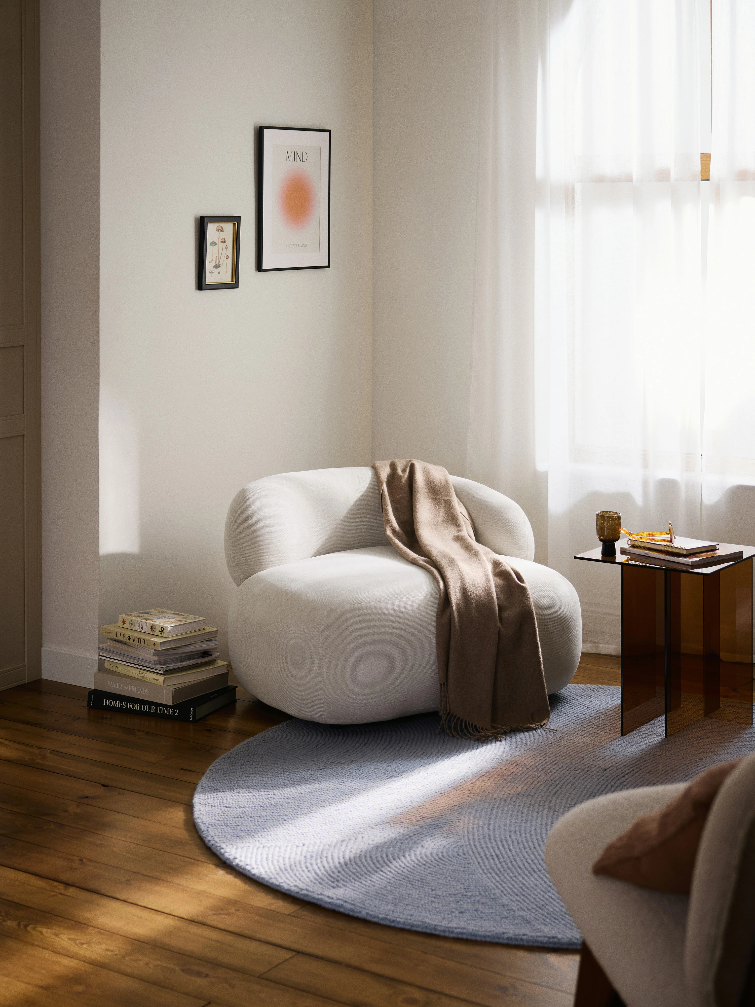 Niervormige loungefauteuil Alba