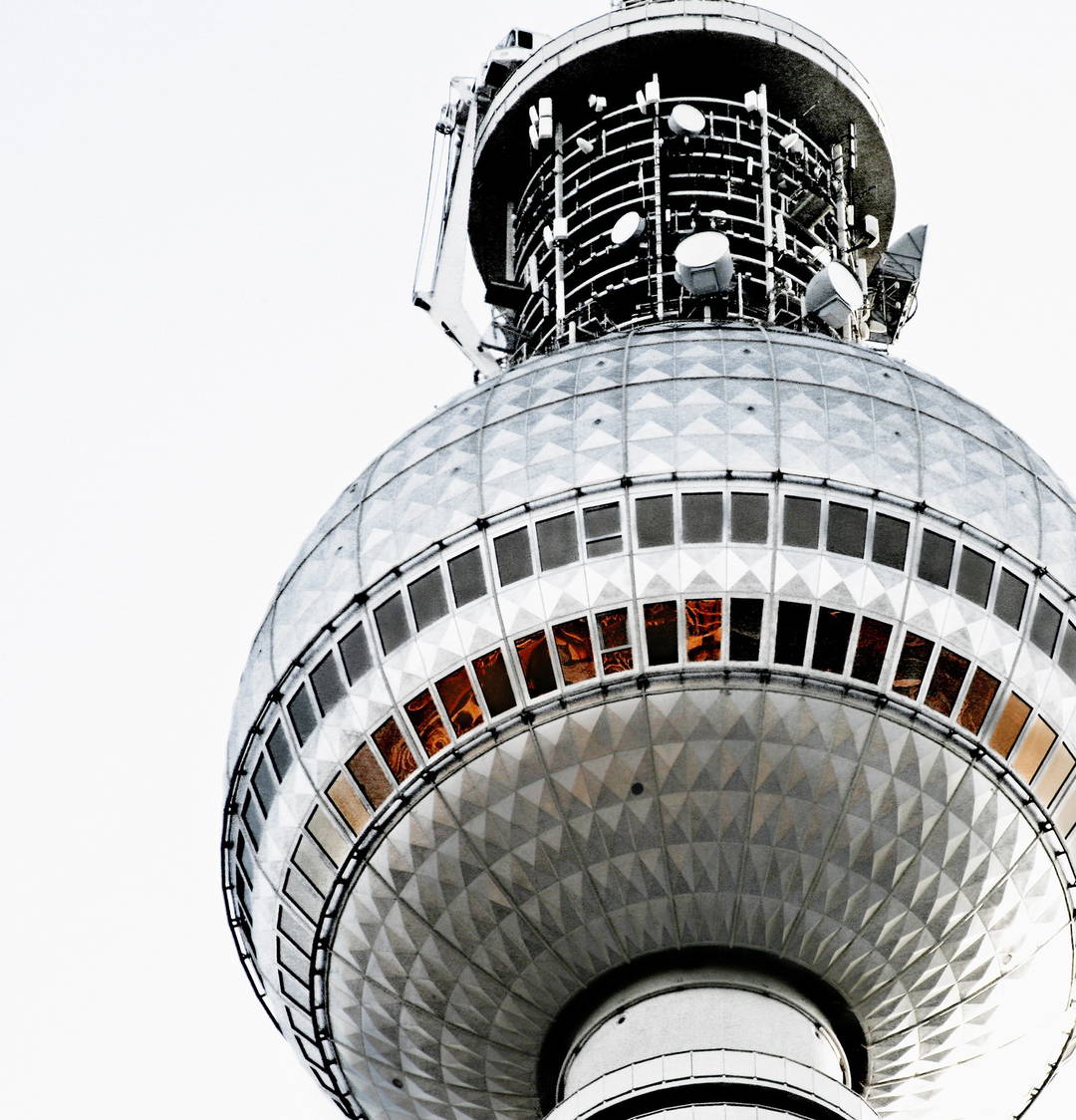 Fernsehturm by Cathrin Schulz - Limited Edition. Edition of: 100. Signed.