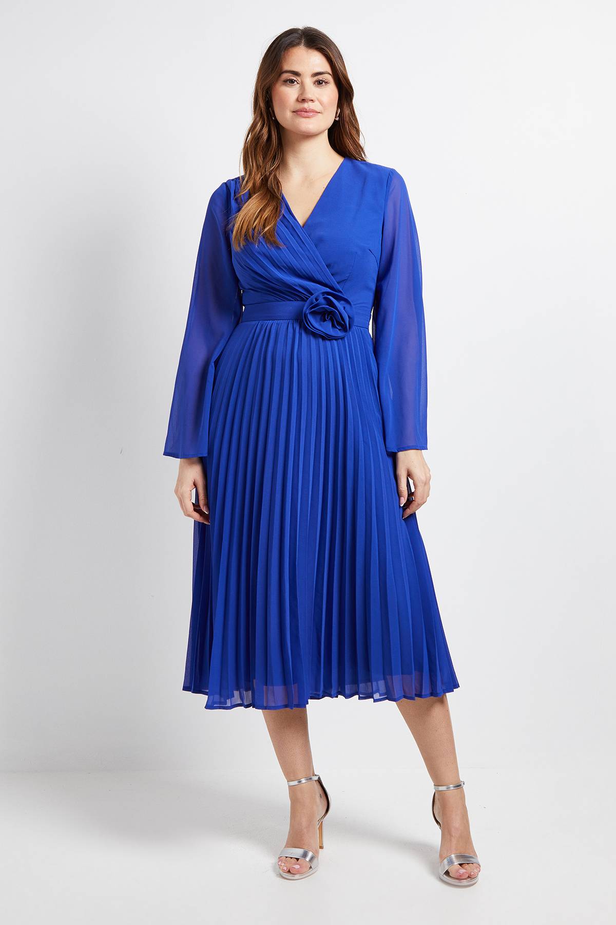 Wallis Robe Midi à Corsage Plissé et Manches Cape