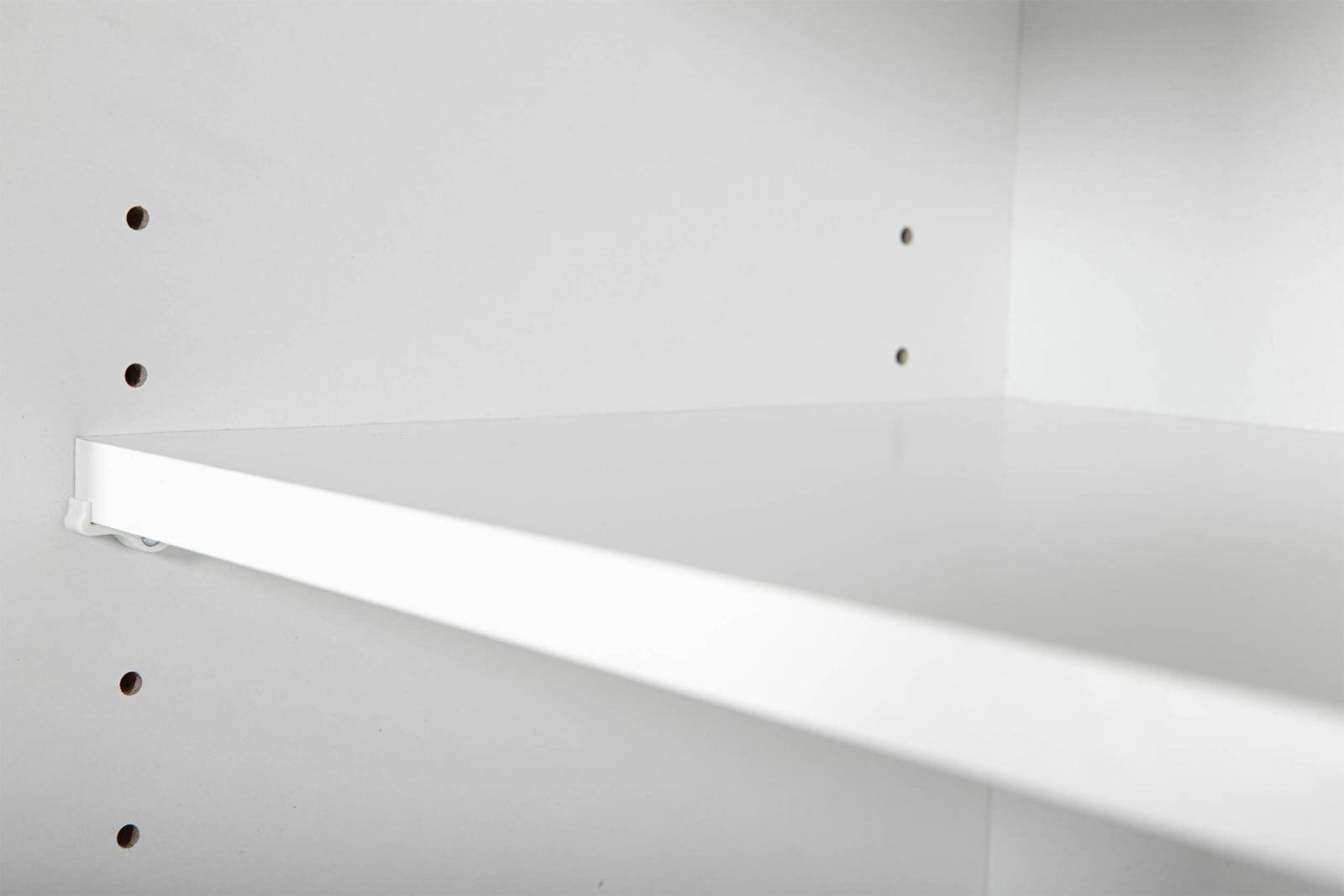 Waschmaschinenüberbauschrank Pepe Weiß 63,8x189x34 cm