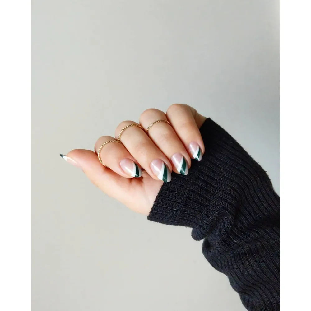 CND Vinylux Studio White 151 - 15 ml.