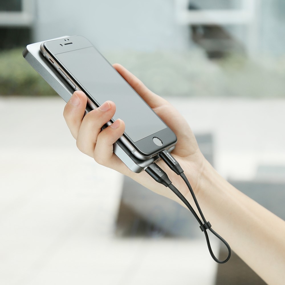 (23cm) 2A Lightning USB Flachband Mini Ladekabel - Schwarz