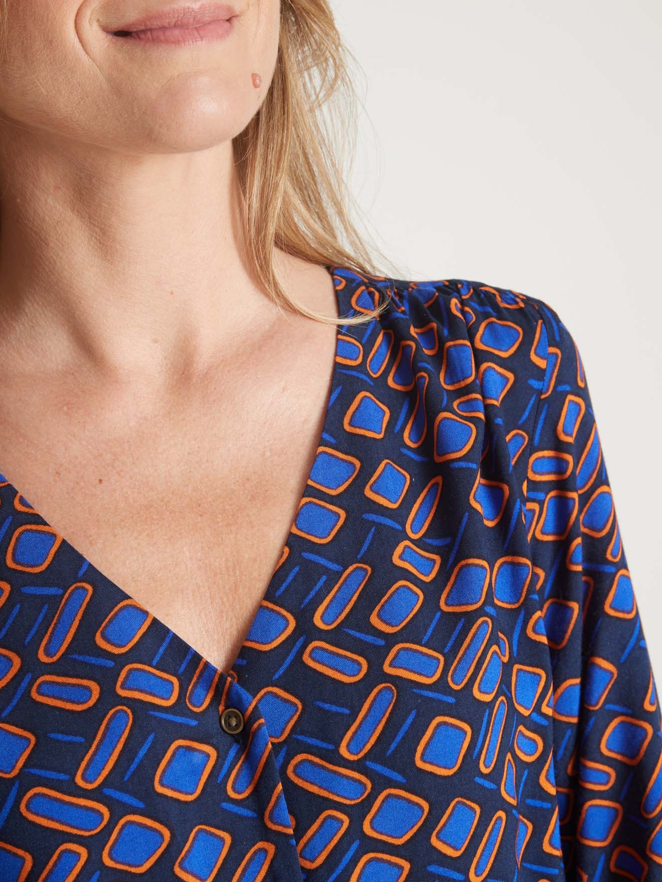 Blouse fluide encolure V