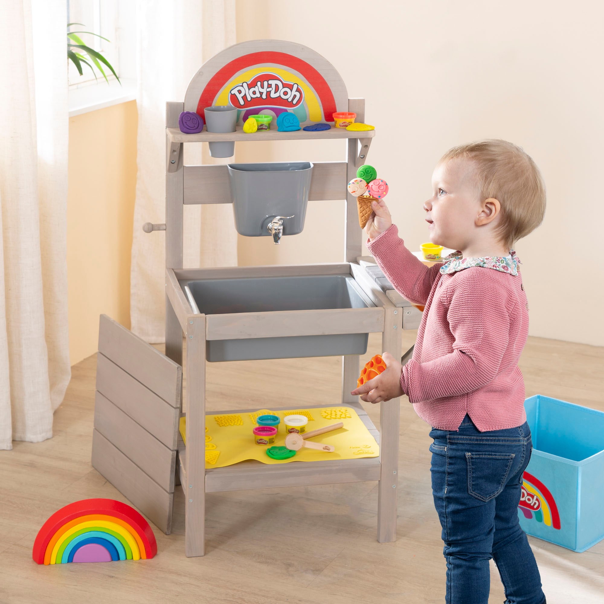 roba® Outdoor-Spielküche »Play-Doh« inkl. Knete, 3D-Kreativmatte; FSC® - schützt Wald