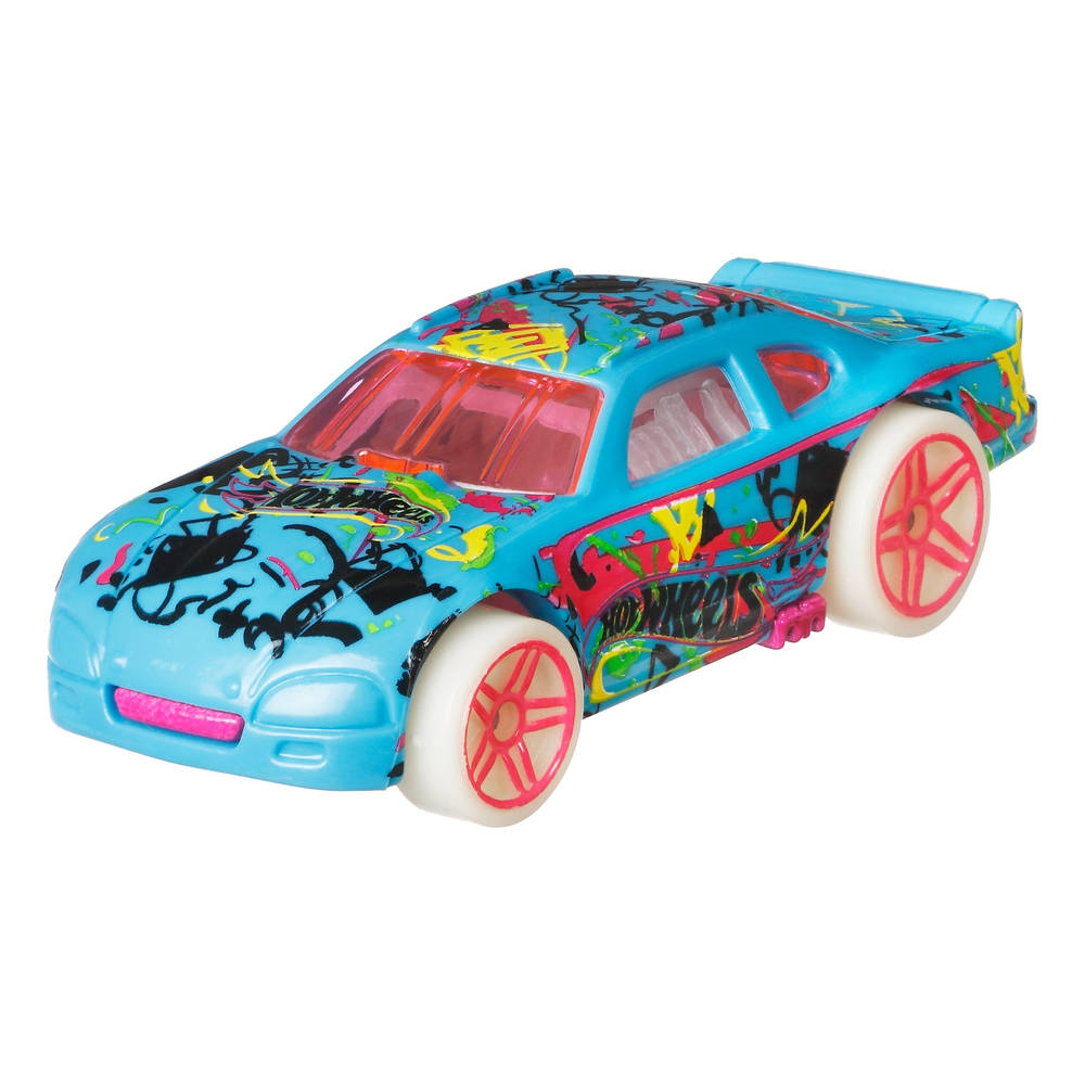 Hot Wheels Monster Trucks glow in the dark 10-pack