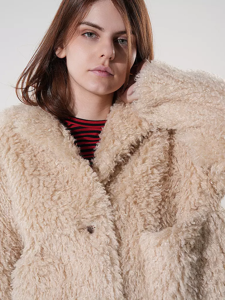 PRIDE TO BE Jacke in Felloptik DENNY beige