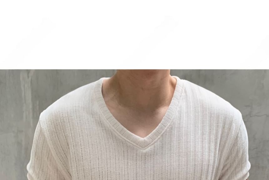 SeoulPop - Gebreide top met korte mouwen en V-hals