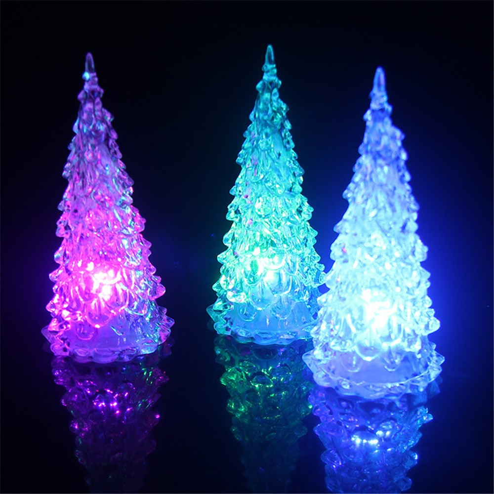 (12x6cm) LED Weihnachts Deko Licht Tannenbaum Stehlampe im Kristall Look (inkl. Batterie) - Transparent