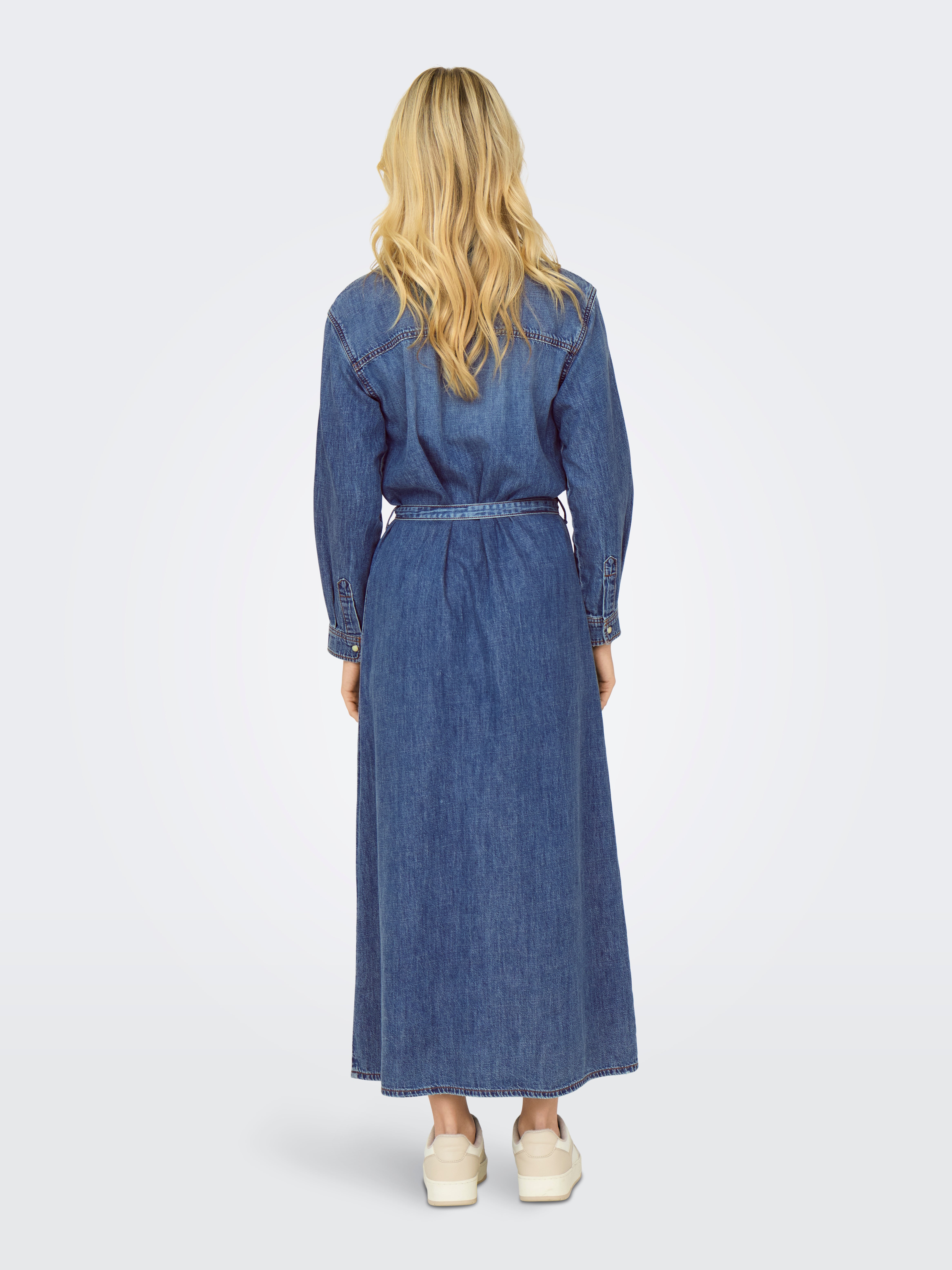 ONLTRUDY Langes Kleid Medium Blue Denim
