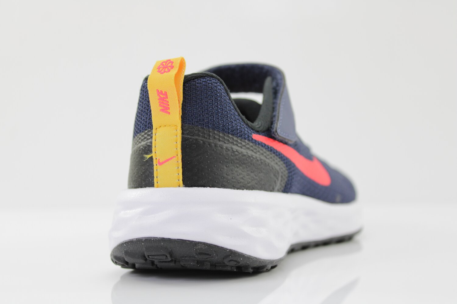 Nike Sneaker