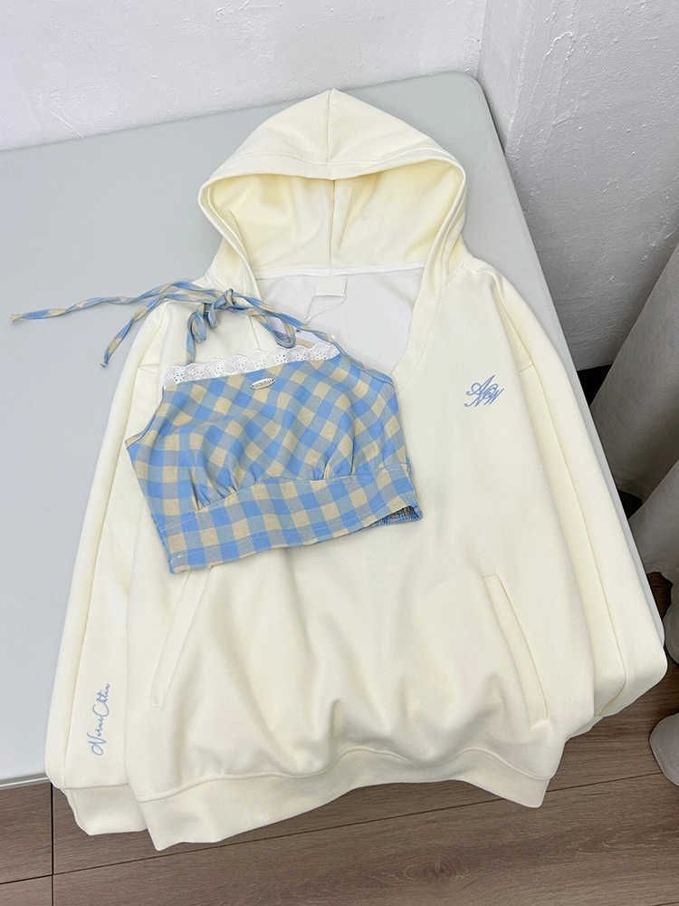 Kloitrinm - Set: Geruite crop top + V-hals hoodie met letters