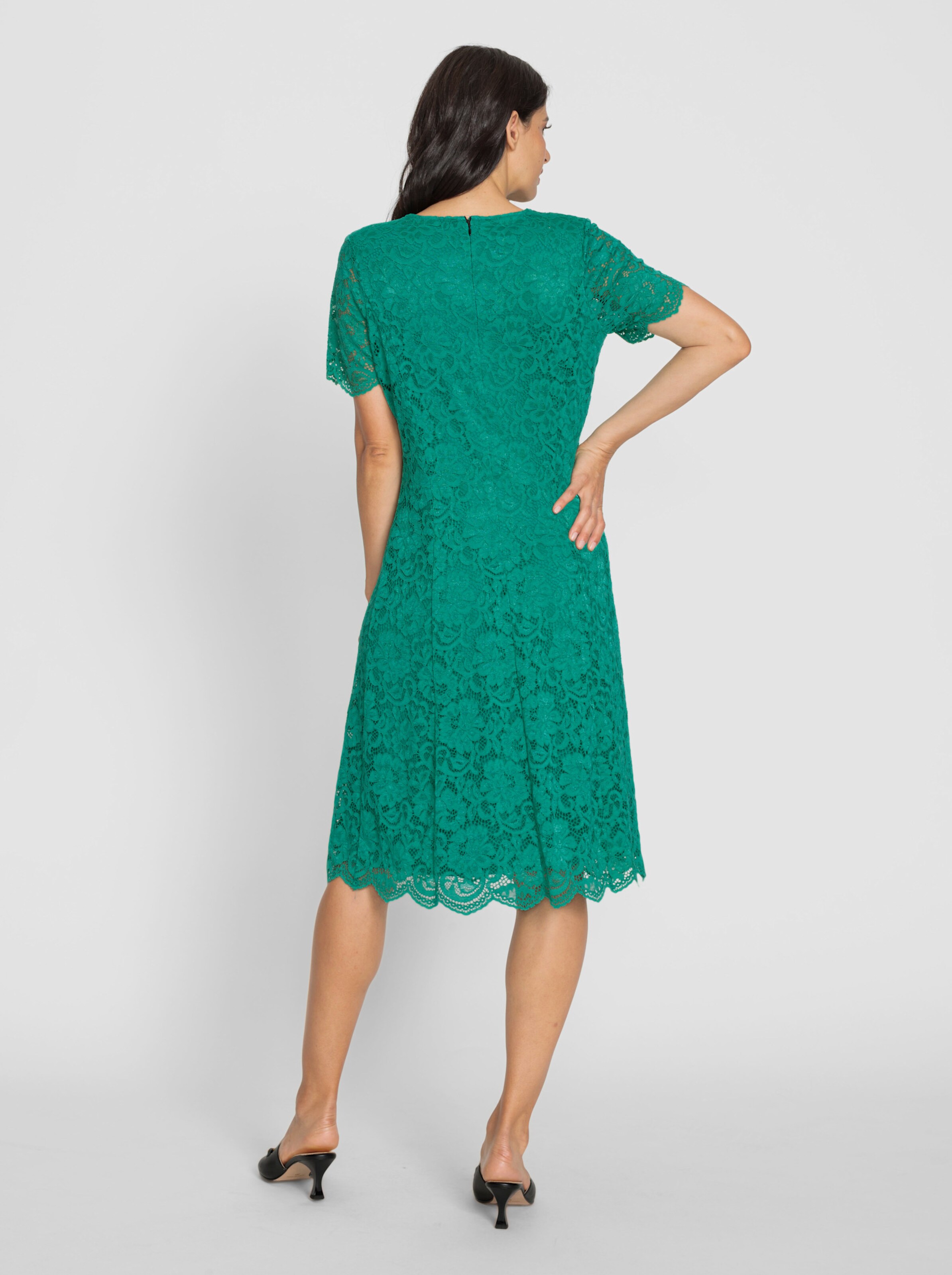 Spitzen-Kleid