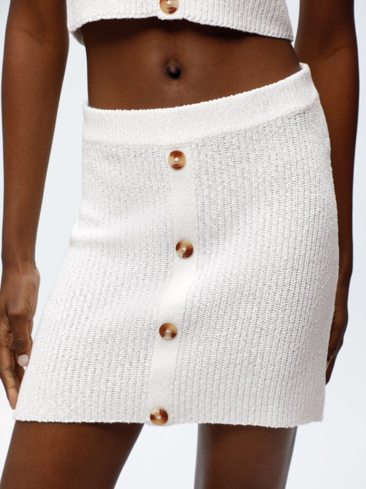 Saia curta de malha vazada - Branco-creme