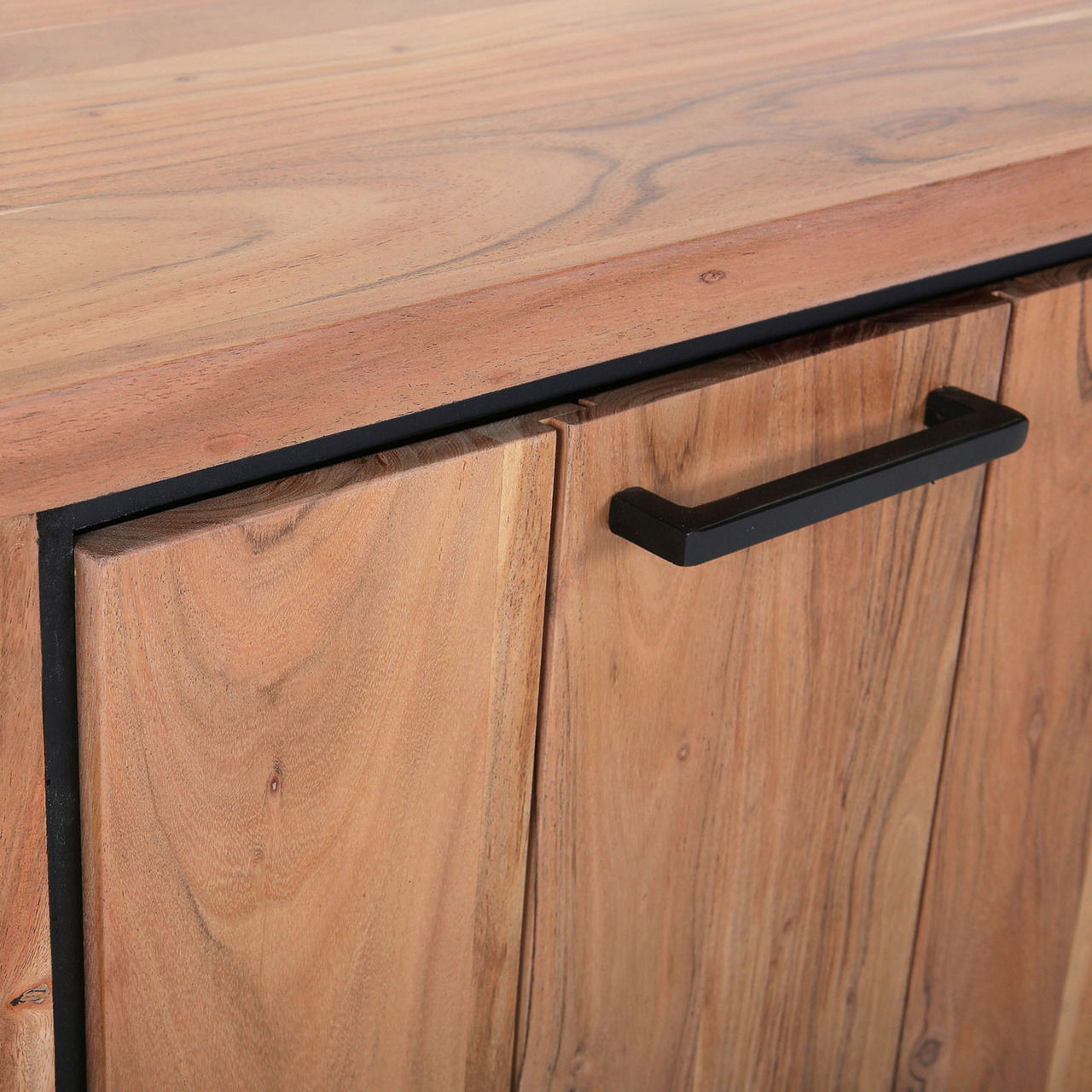 Landscape Sideboard AKAZIO