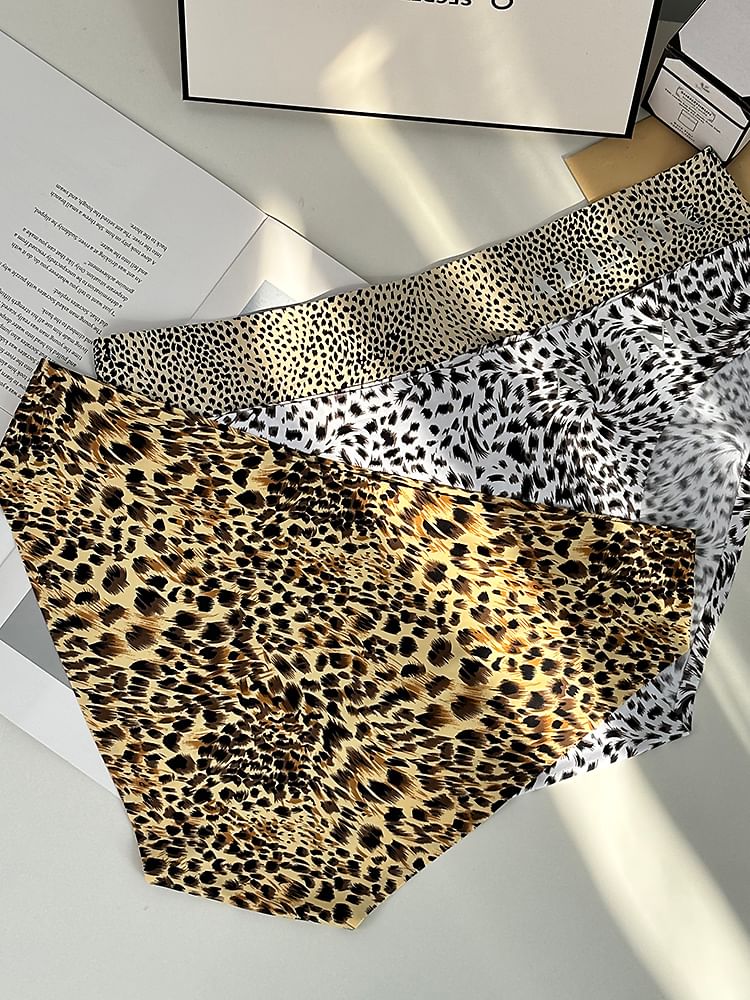 Pancherry - Slip met luipaardprint en letters